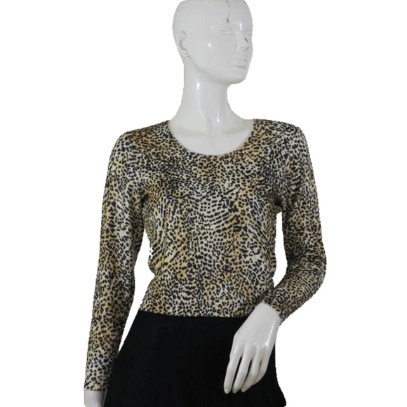 Go Sport Womens Knit Top Size M (SKU 000105) - Picture 1 of 3